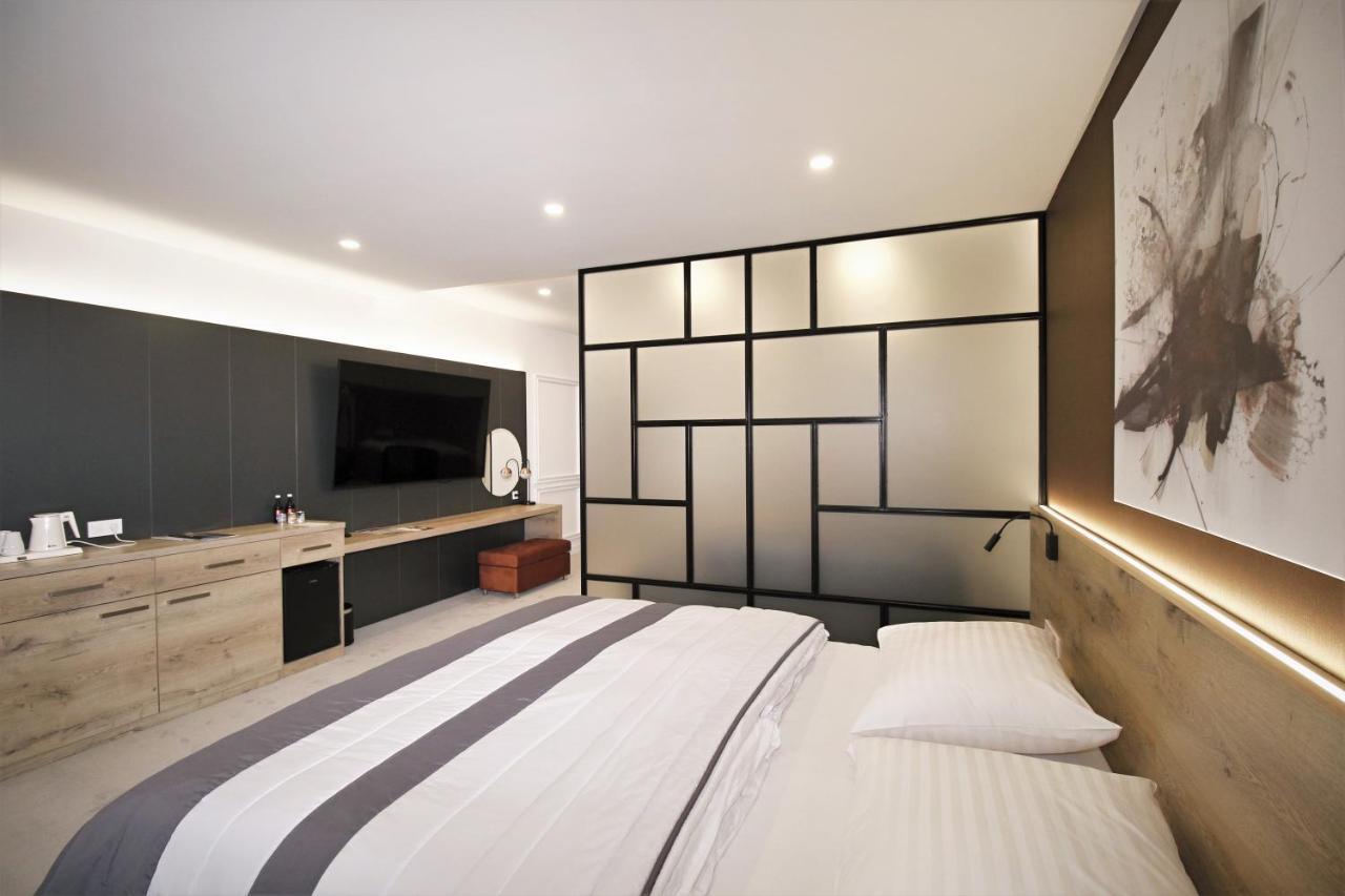 Hotel Magnus Trenčín Extérieur photo