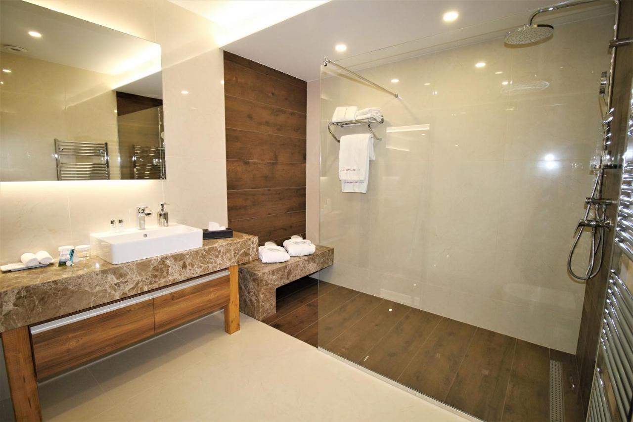 Hotel Magnus Trenčín Extérieur photo